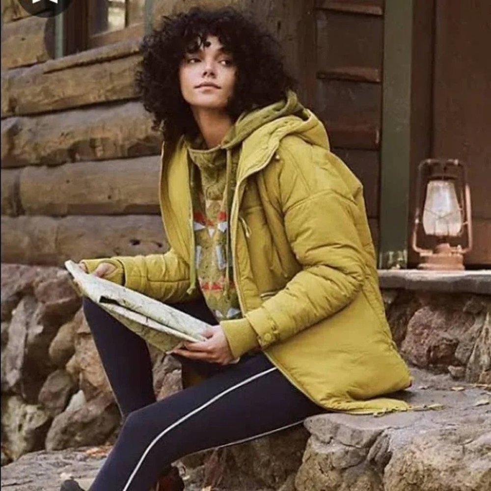 SALE NWT FP Movement Survival Mode Puffer Yellow Desert Grass Jacket 50% OFF - Picture 6 of 8